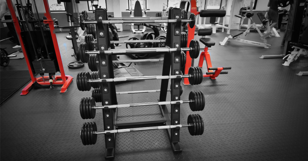 Barbell rek in de Fitness Burning Heart